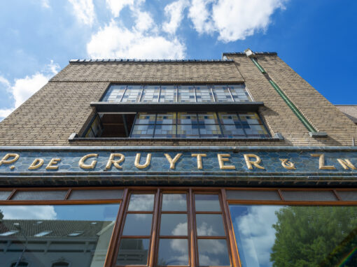 De Gruyter